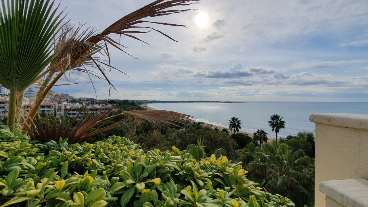 Strand Melas Resort Hotel