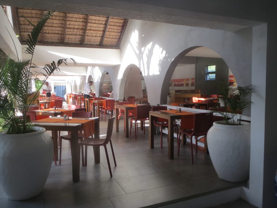 Restaurant Veranda Palmar Beach Hotel