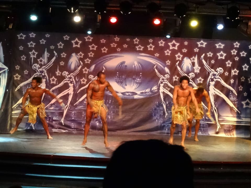 Samba Dance Show TUI BLUE Xanthe