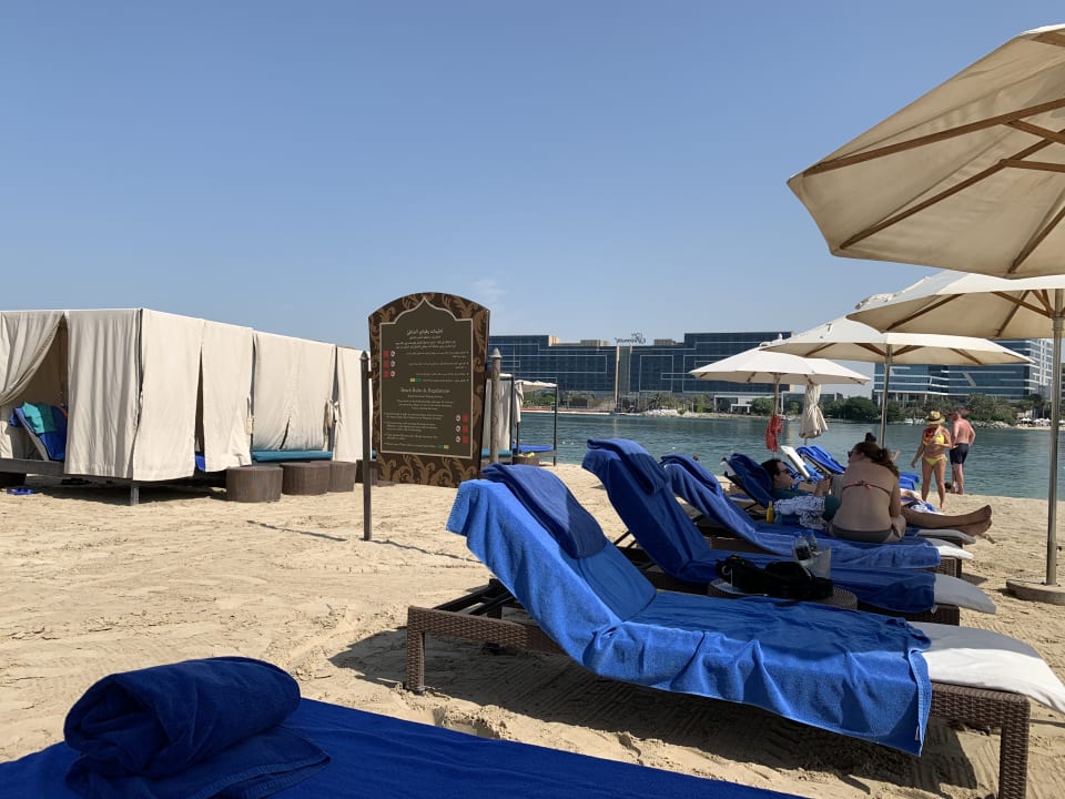 Strand The Ritz-Carlton Abu Dhabi Grand Canal