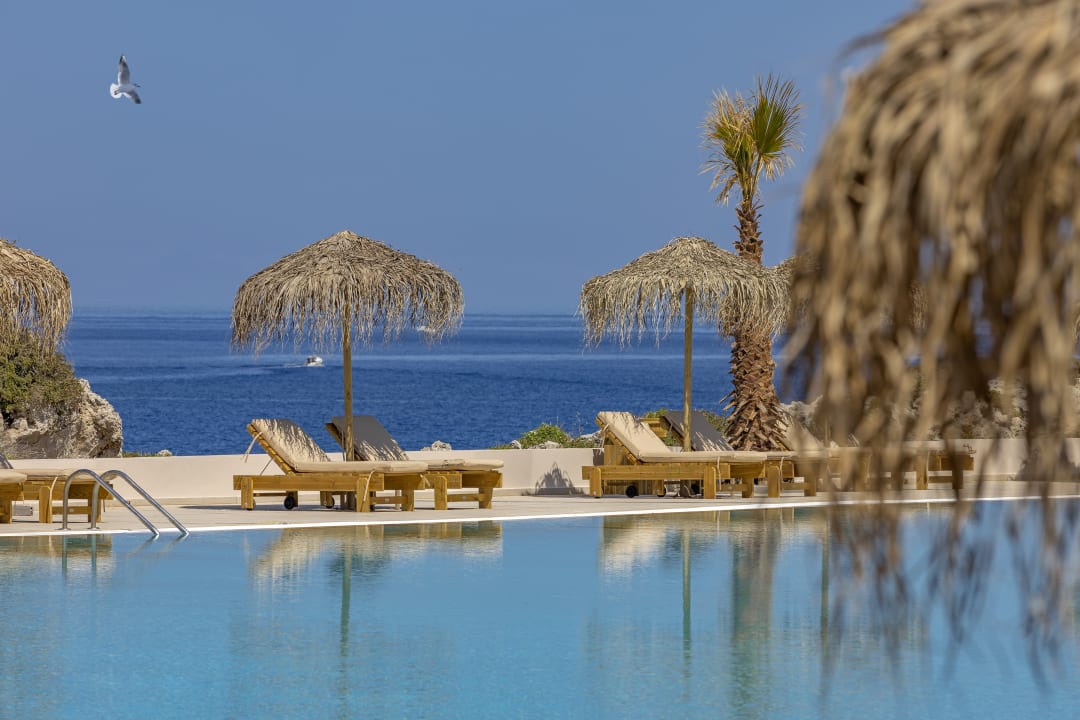Pool KRESTEN ROYAL Euphoria Resort