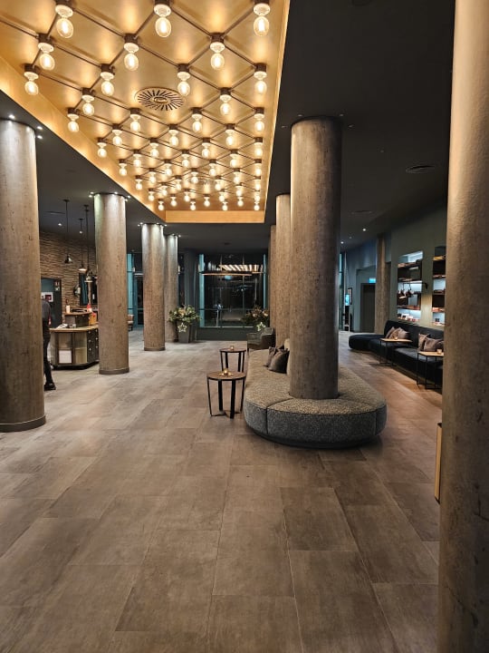 Lobby AMERON Berlin ABION Spreebogen Waterside
