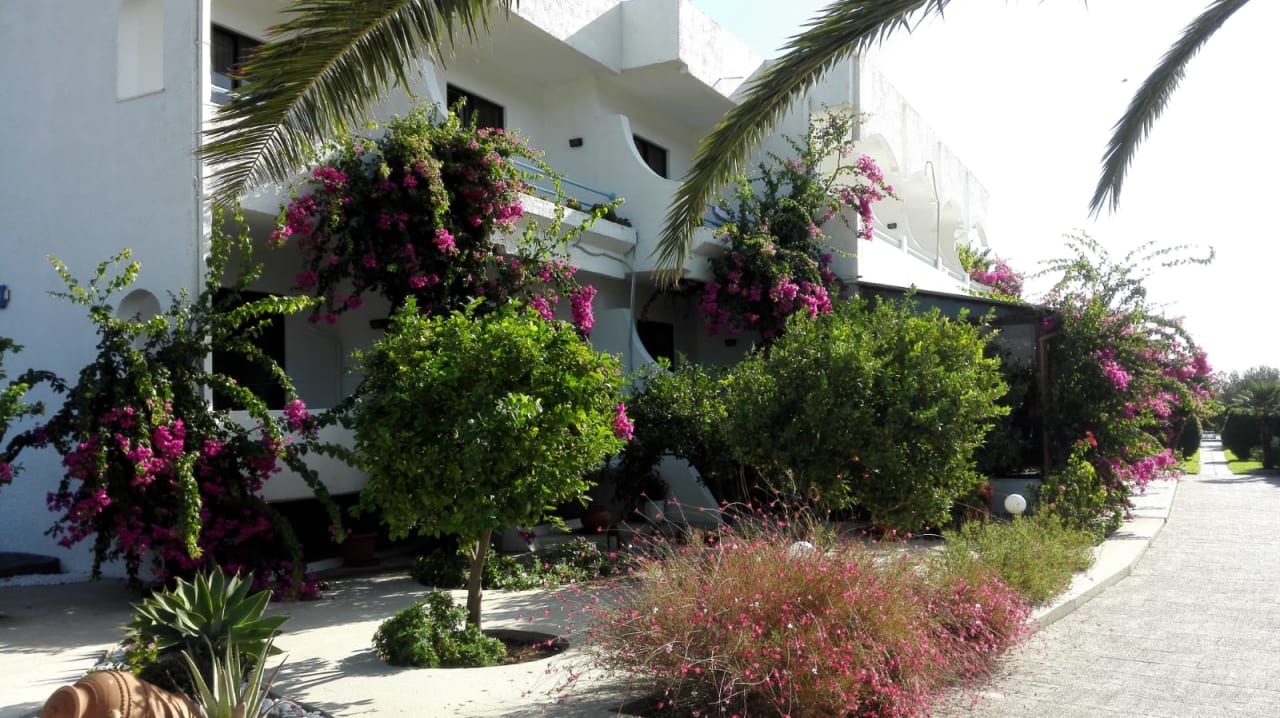 Außenansicht Hotel Tina Flora