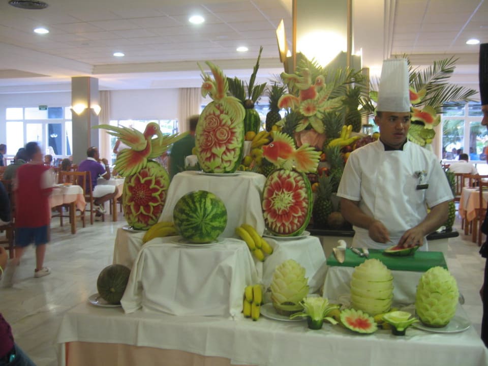 Aufbau im Speisesaal Grand Palladium White Island Resort & Spa