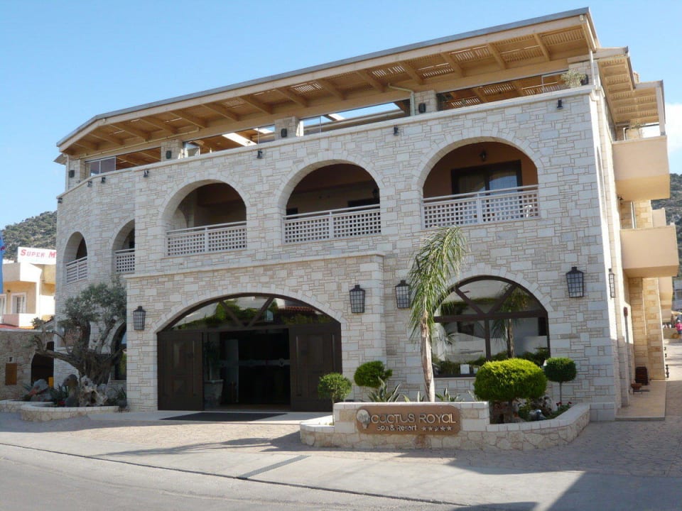 Hoteleingang Cactus Royal