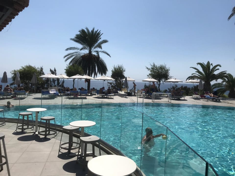 Pool Rodos Princess Beach Hotel & Spa