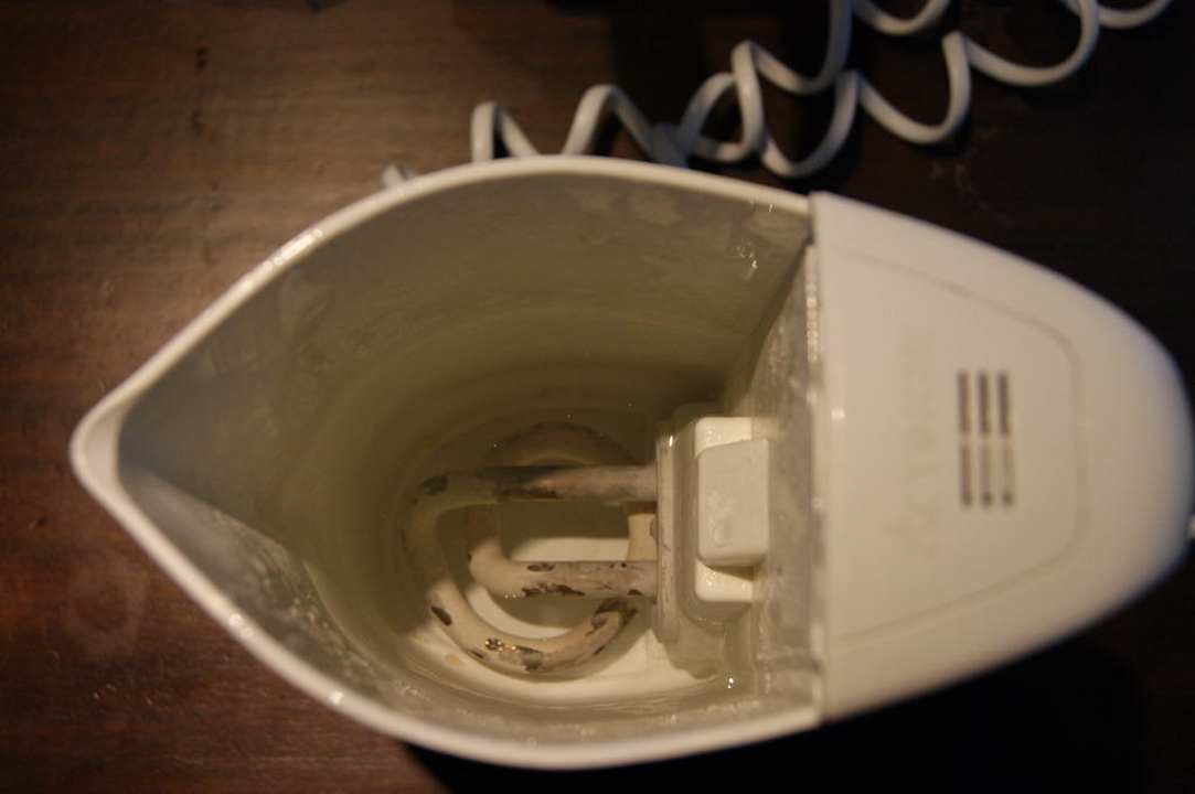 Wasserkocher der 3. auf dem Zimmer Earl’s Reef Beruwala