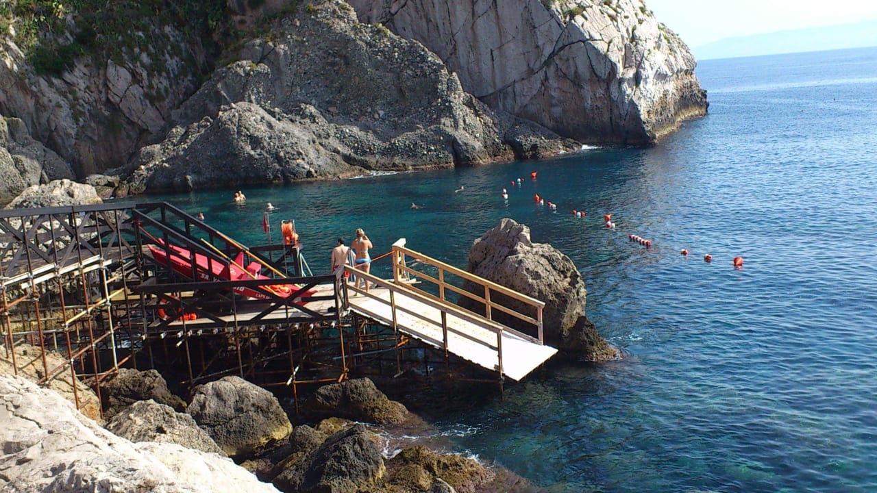 Спуск к морю с платформы Capo dei Greci Taormina Coast Resort Hotel & Spa