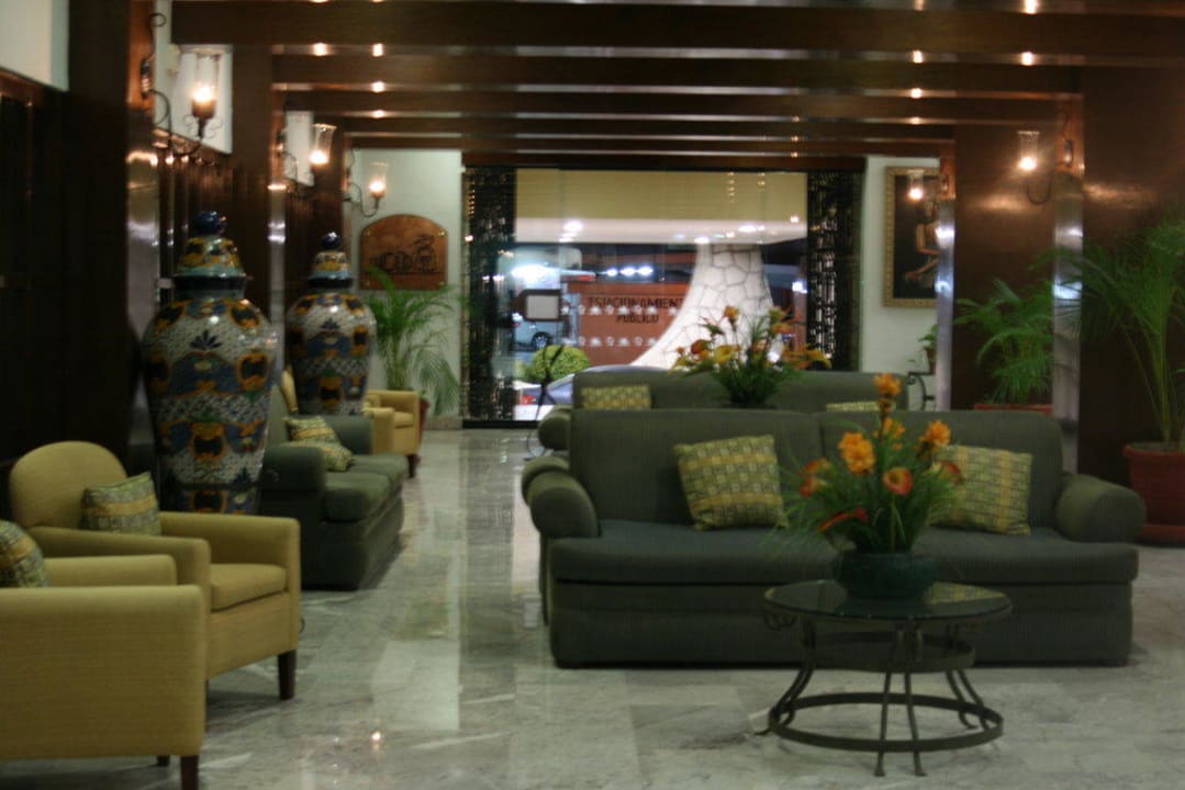 Lobbybereich - Hotel El Castellano Gamma by Fiesta Inn Mérida El Castellano