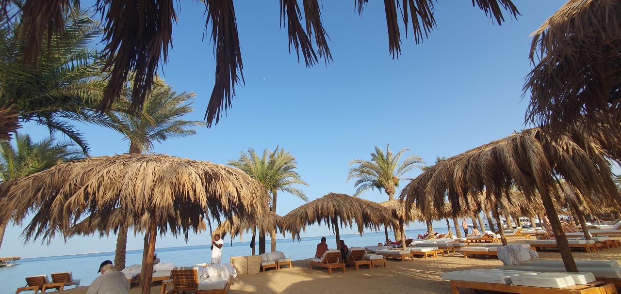 Strand Serry Beach Resort