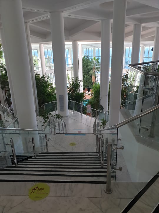 Lobby Hotel Pine Bay Holiday Resort