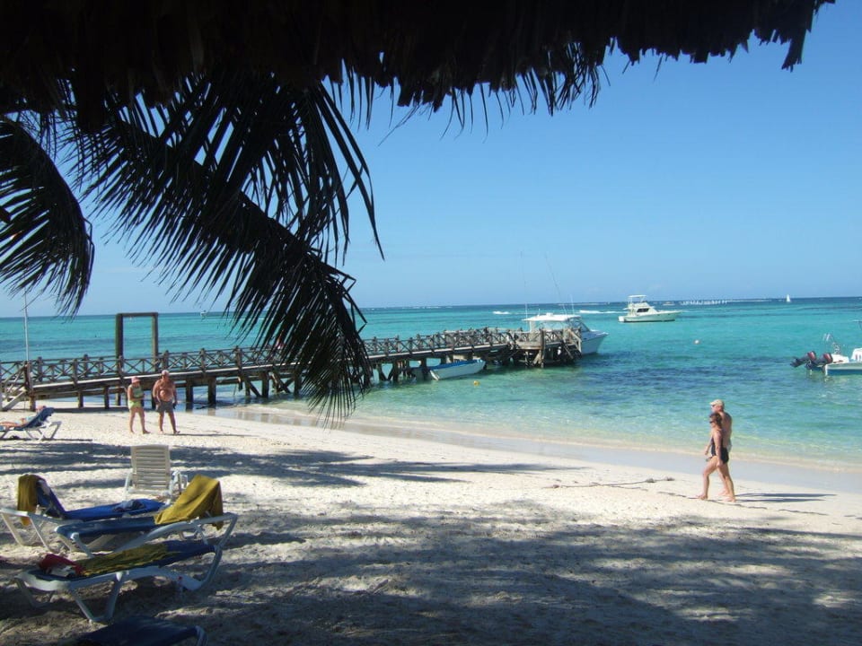 Bootssteg am Strand Barceló Bávaro Palace