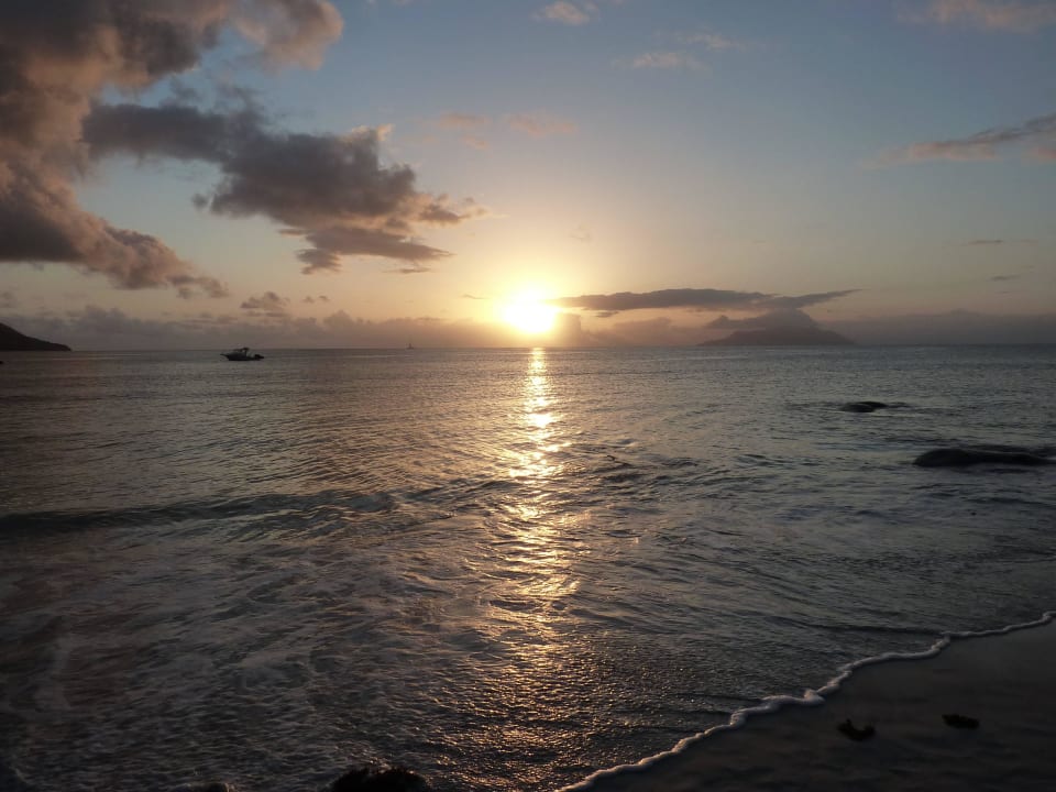 Strand Haus & Apartments Beau Bamboo