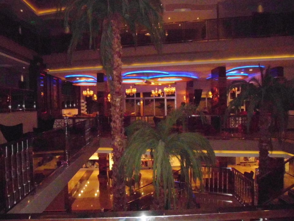 Innenbereich zur nächsten Bar My Home Resort