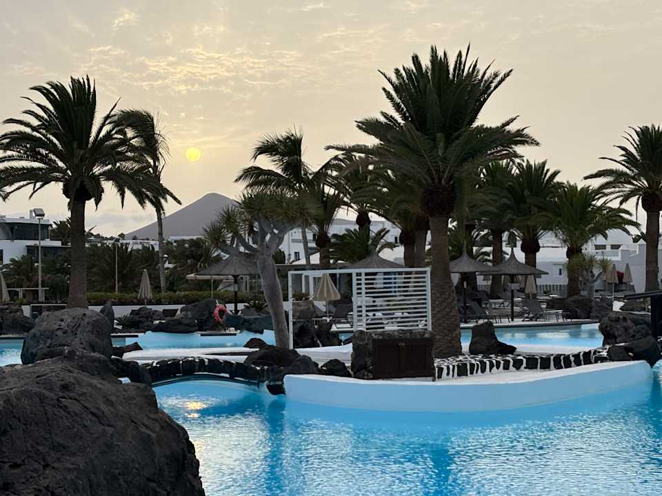 Pool Paradisus by Meliá Salinas Lanzarote