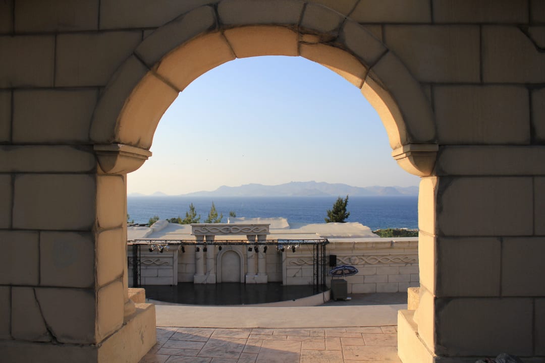 Amphitheater Kipriotis Aqualand