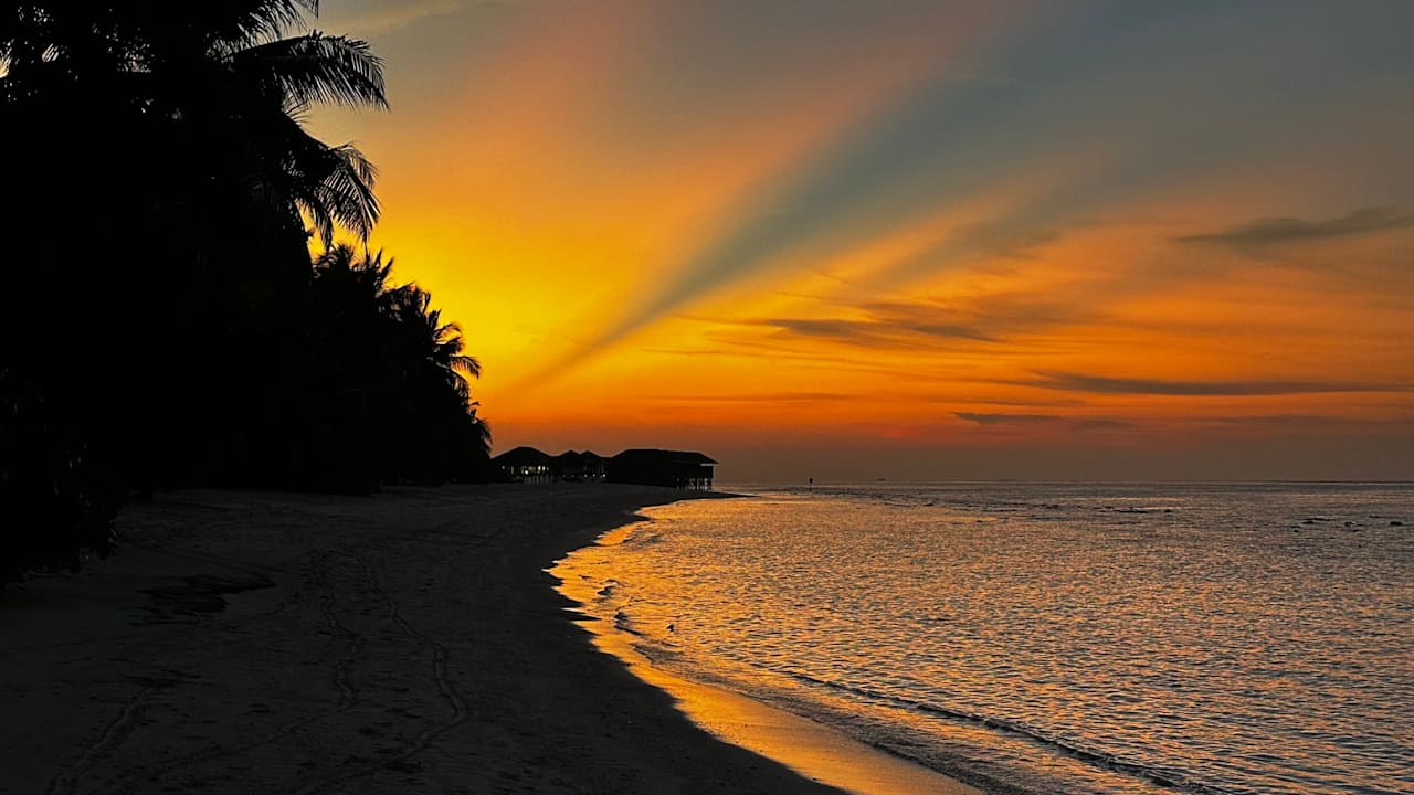 Strand Vilamendhoo Island Resort & Spa