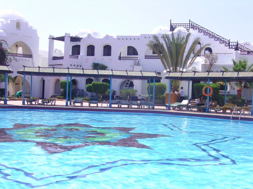 Der kleine Pool Arabella Azur Resort