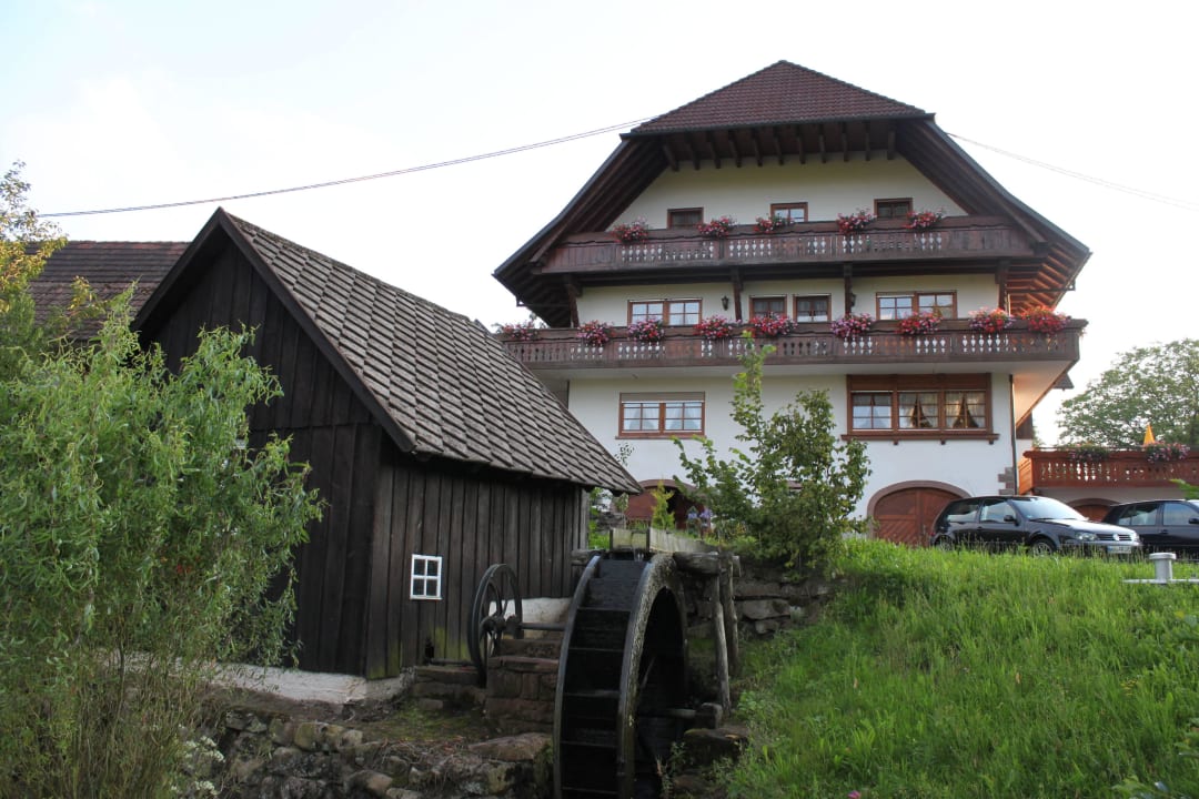 Hofansicht Ferienwohnungen Hugeseppehof