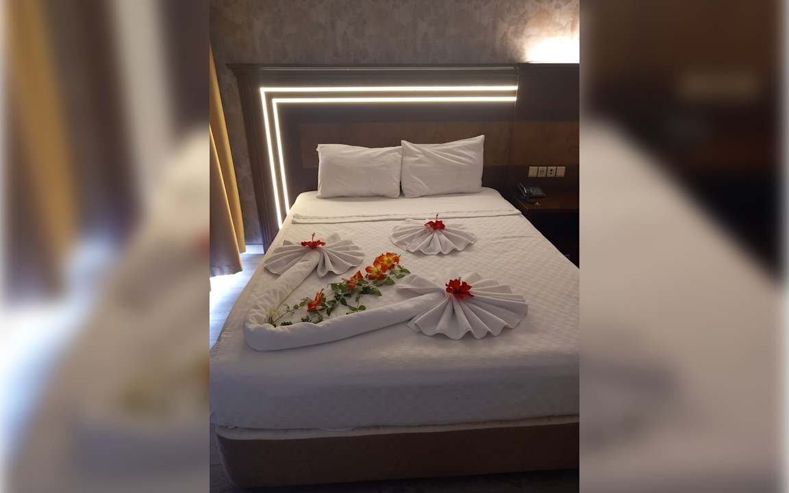 Zimmer Garden Of Sun