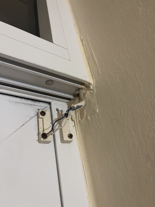 Zimmer Eri Beach & Village