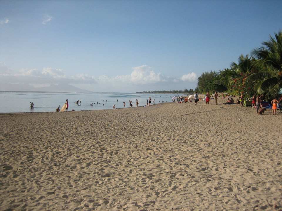Strand in 250 m Entfernung Le Relais Fenua