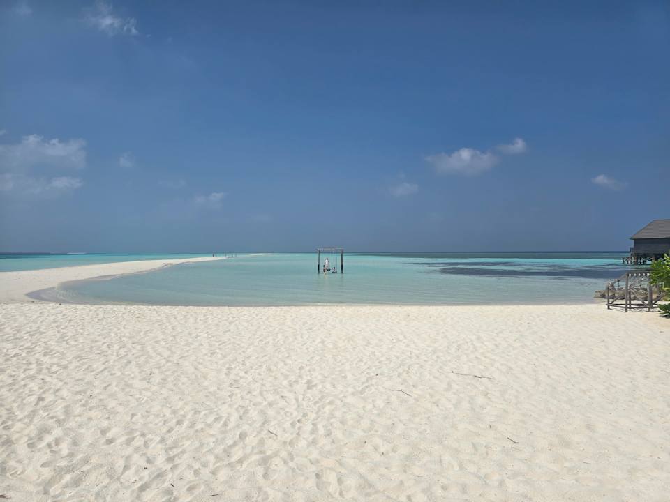 Strand Kuredu Island Resort & Spa