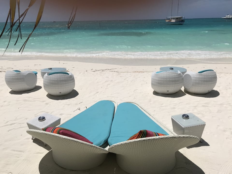 Strand Meeru Maldives Resort Island