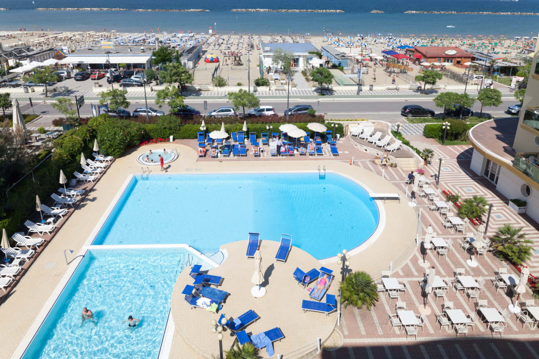 Pool Hotel Valverde & Residenza