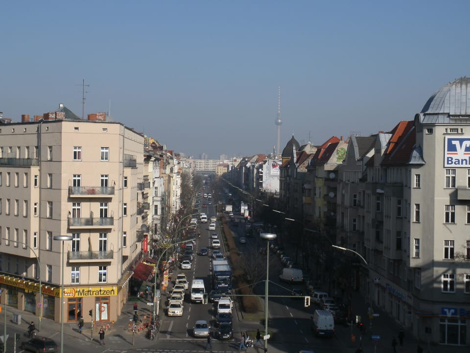 Zumindest Blick auf den Fernsehturm! Grand Hostel Berlin Urban