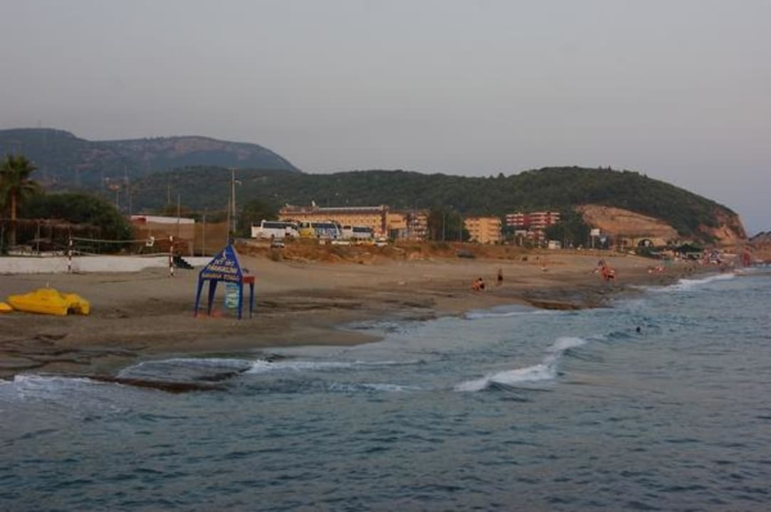 Beach Green Paradise Beach Hotel