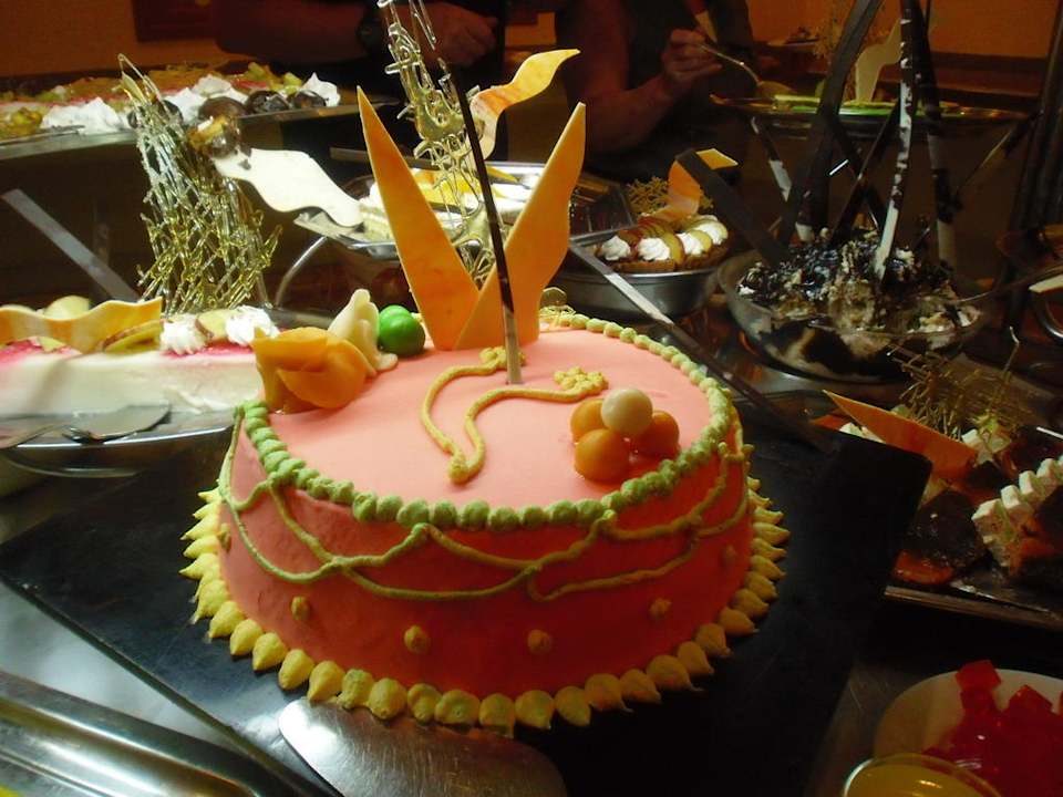 Torte beim Dessertbüffet Pickalbatros Dana Beach Resort - Hurghada