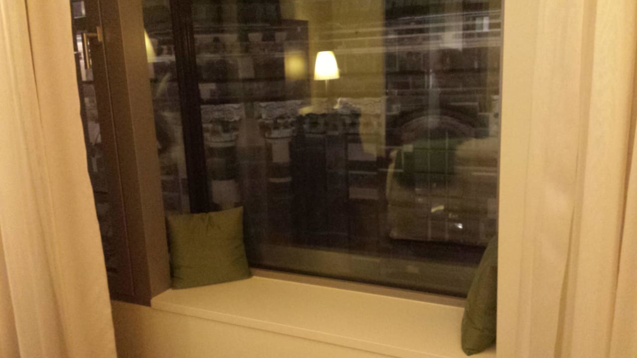 Kleine integrierte Sitzecke NH Collection Dresden Altmarkt