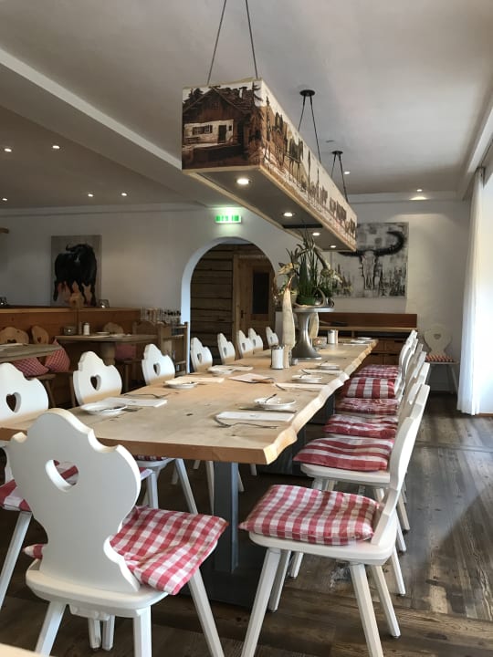Gastro HUBERTUS Mountain Refugio Allgäu