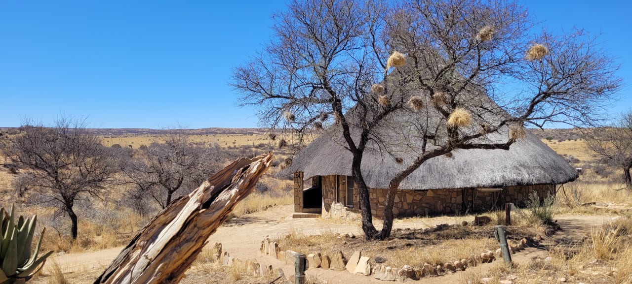 Außenansicht Onjala Lodge