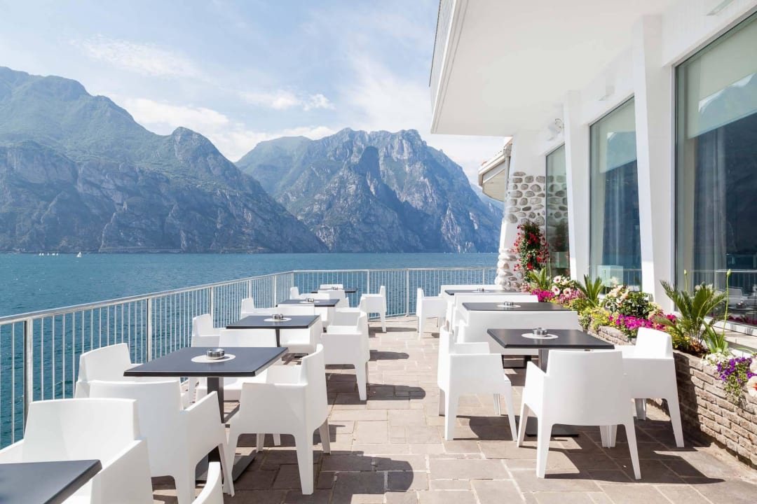 Terrasse Hotel Villa Tempesta