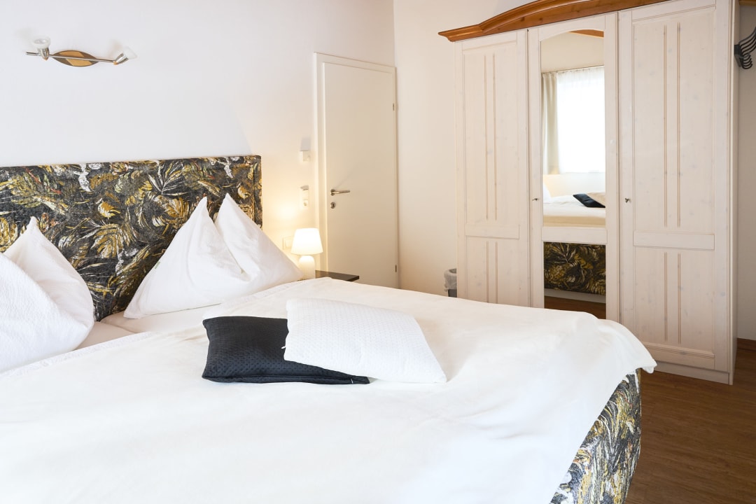 Zimmer Appartementhaus CASAMARAI