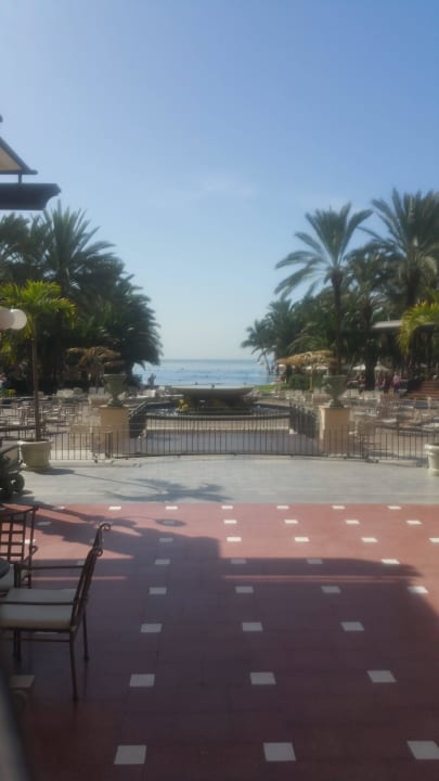 Ausblick auf die Poolanlage & Meer Lopesan Costa Meloneras, Resort & Spa