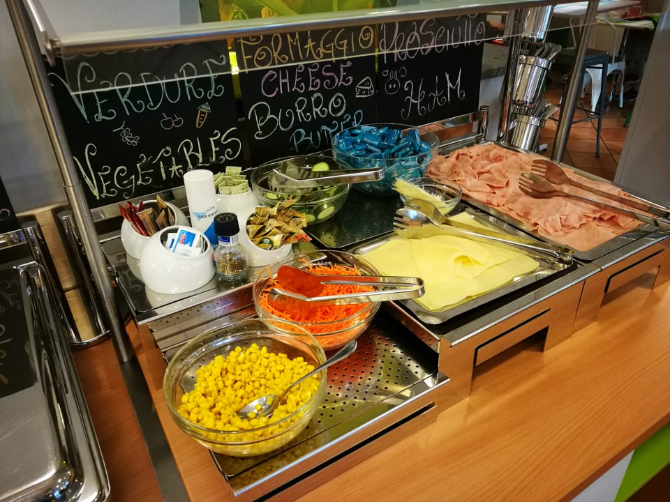 Restaurant Ibis Styles Napoli Garibaldi