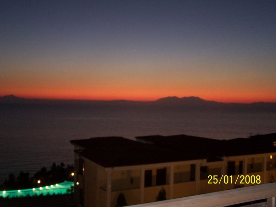 Erster Blick... Ikos Oceania
