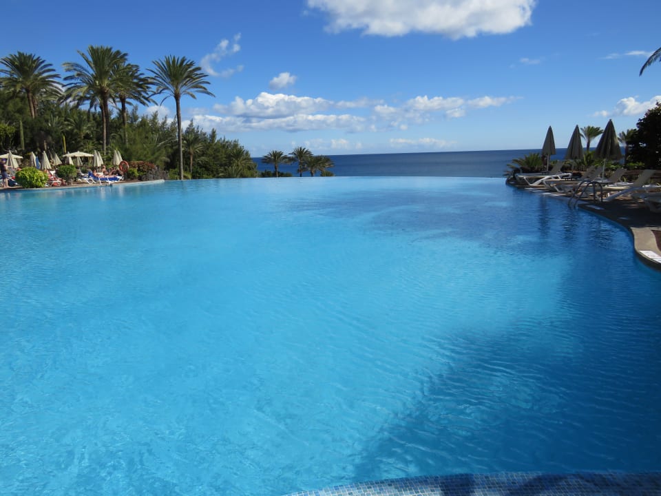 Pool R2 Rio Calma Hotel & Spa & Conference