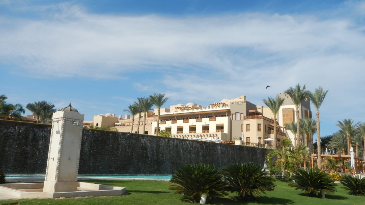 Unterhalb des Infinity Pools Makadi Spa - Adults only