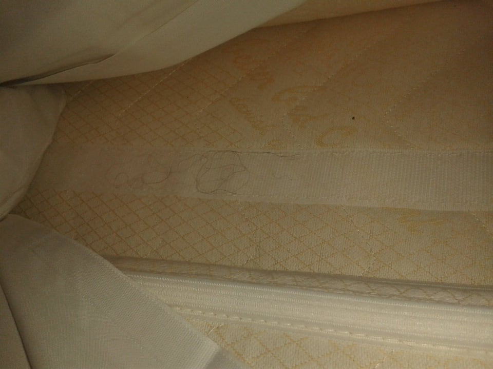 Sauberkeit im Bett, schöne Träume :( Hotel Niels Juel