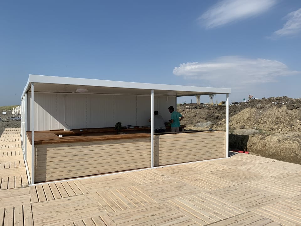 Strand Wave Resort