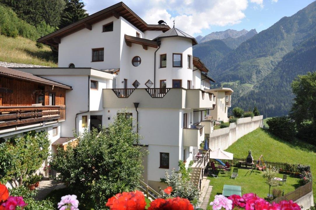 Gschlössle Sommer  Ferienwohnungen Gschlössle