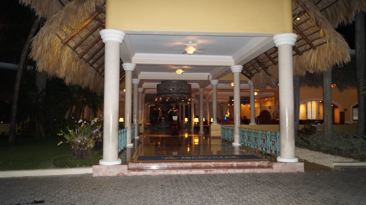 Lobby Iberostar Waves Costa Dorada