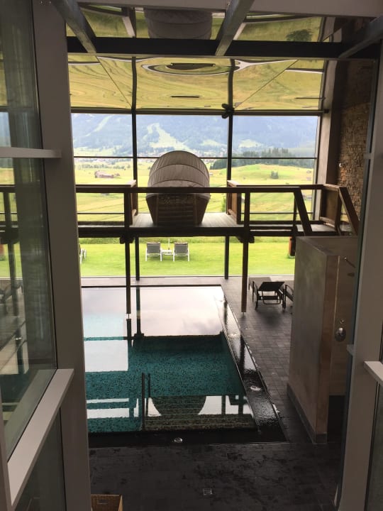 Innenpool Hotel Mohr Life Resort