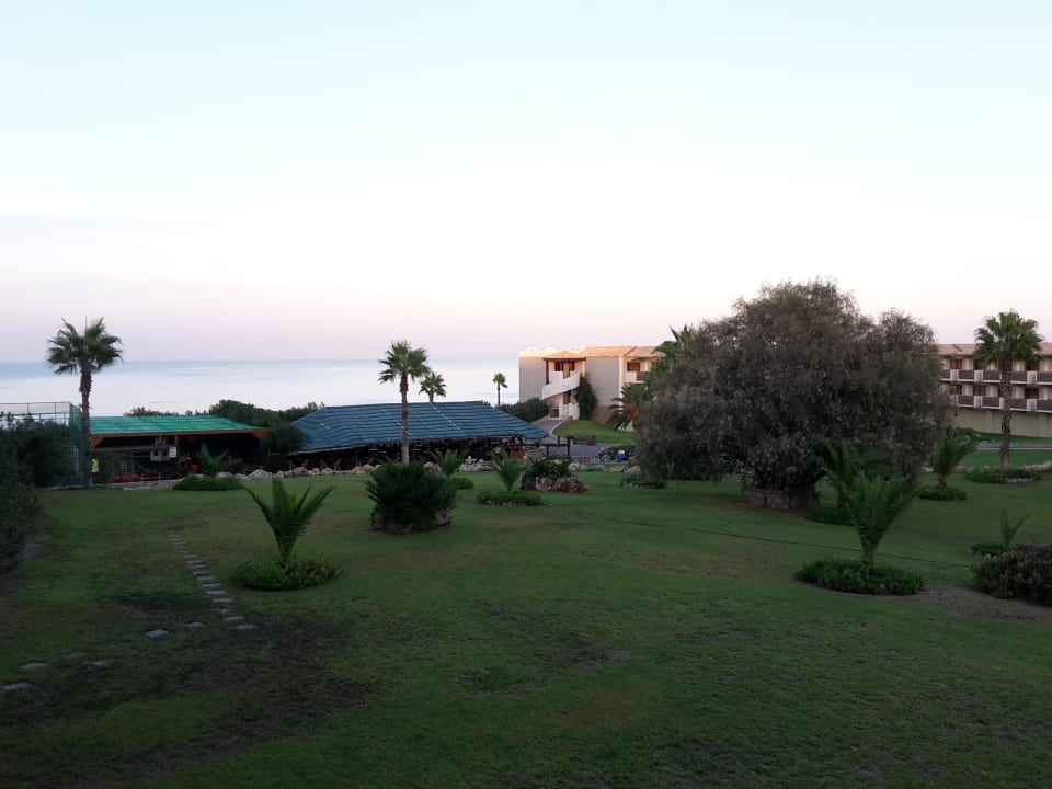 Garten und Meer Hotel Kalithea Horizon Royal