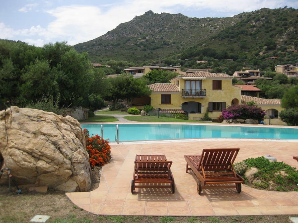 Blick vom Pool Richtung Residence Hotel Residence Roccarosa