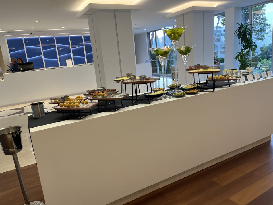 Lobby Hipotels Bahía Cala Millor